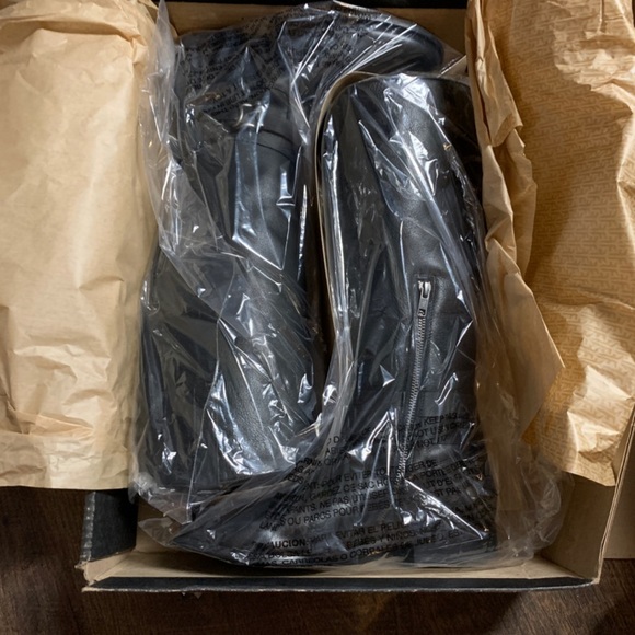 NWT Frye Melissa Knotted Tall Leather Riding Boot - Picture 6 of 12